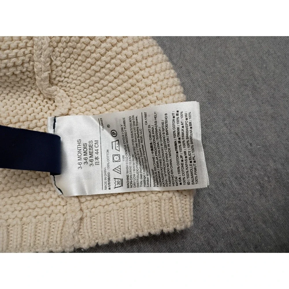 BabyGap Cream Knit Bear Ear Beanie Hat 3-6 Months Cotton Off White Infant